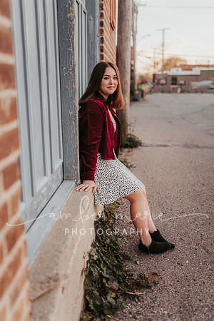 AMP06373Angelina_grad_oct22
