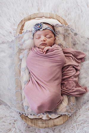 AMP01017Raelynn