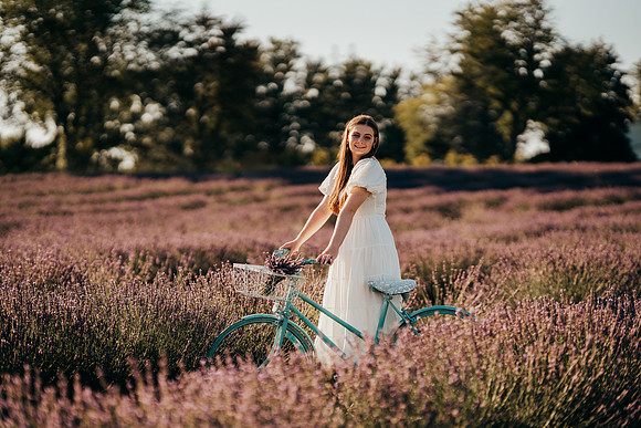 DSC02777-EditAva