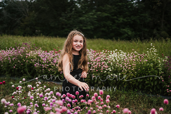 Rebekah_sunflowers-36