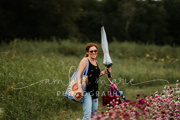 Rebekah_sunflowers-29