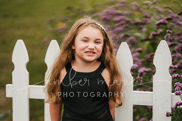 Rebekah_sunflowers-3