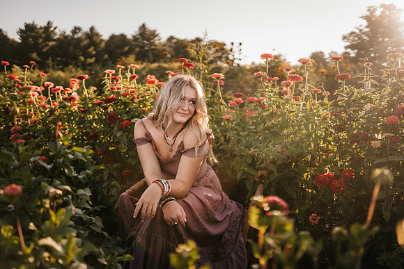 AMP08031-EditBrynneS_Grad
