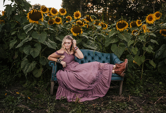 AMP07990-EditBrynneS_Grad