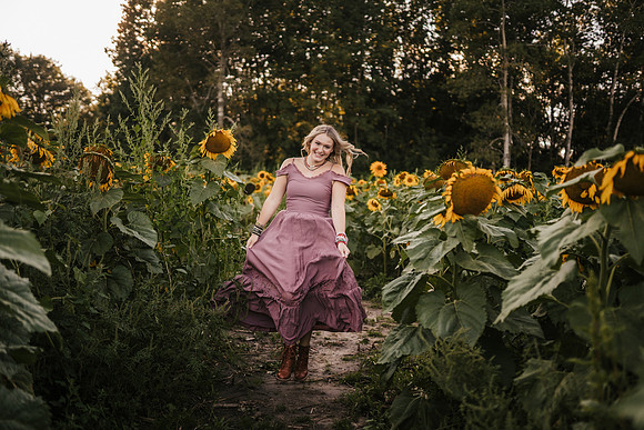 AMP07983-EditBrynneS_Grad