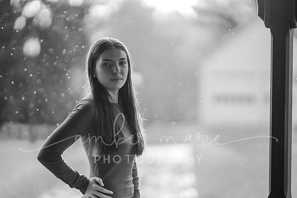 AMP-01422-bw