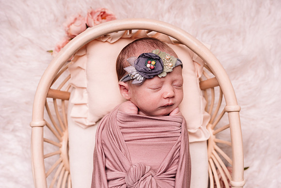 AMP06005-Edit_Delilah_newborn
