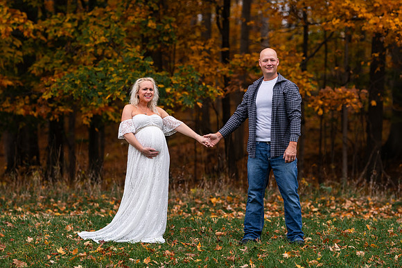 AMP02583_Ashley_maternity