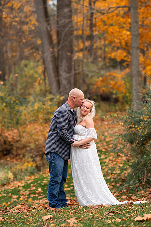 AMP02505_Ashley_maternity