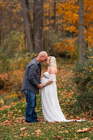AMP02495_Ashley_maternity