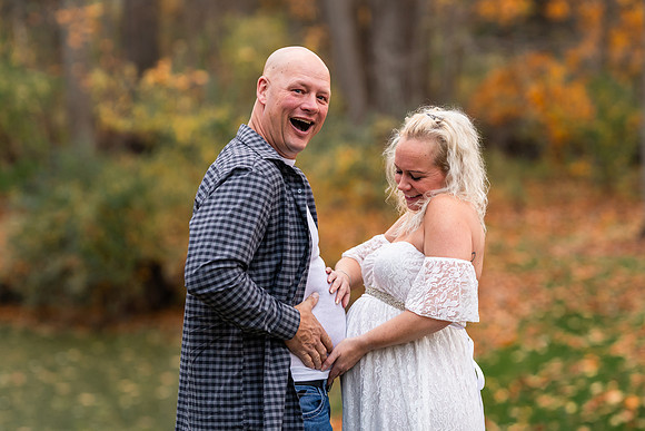 AMP02486_Ashley_maternity