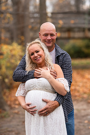 AMP02479_Ashley_maternity