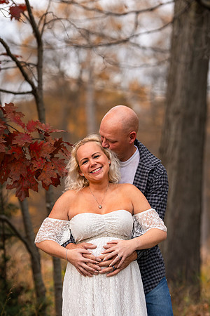AMP02385_Ashley_maternity