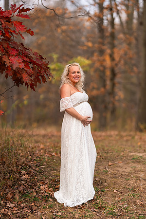 AMP02369_Ashley_maternity