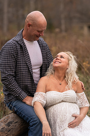AMP02362_Ashley_maternity
