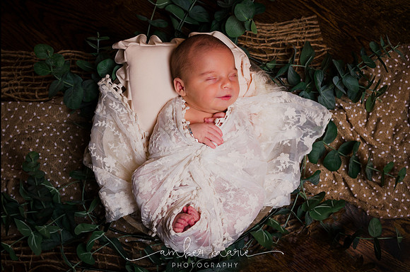 AMP_eleanor_newborn_final--41