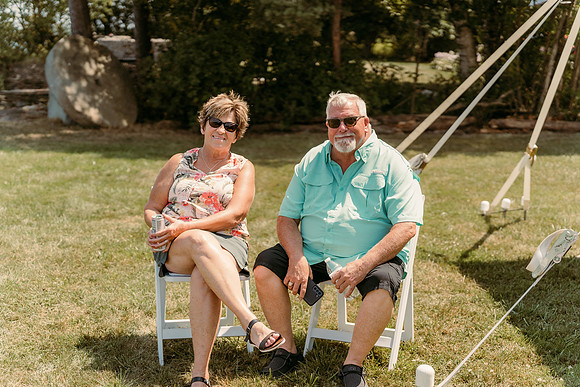 AMP02621GeorgeandKathy